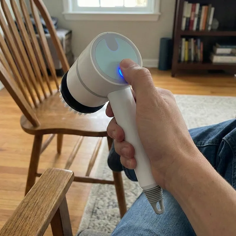 Aufsatz auf den BrushNinja stecken